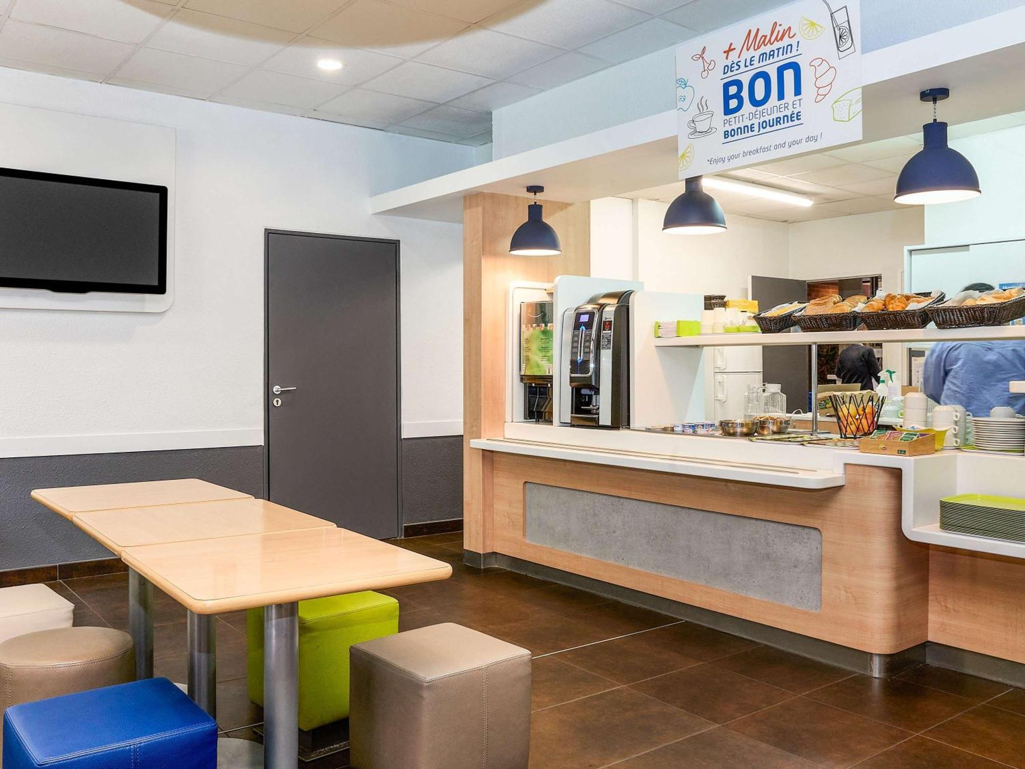 Ibis Budget Lille Gares Vieux-Lila Exterior foto