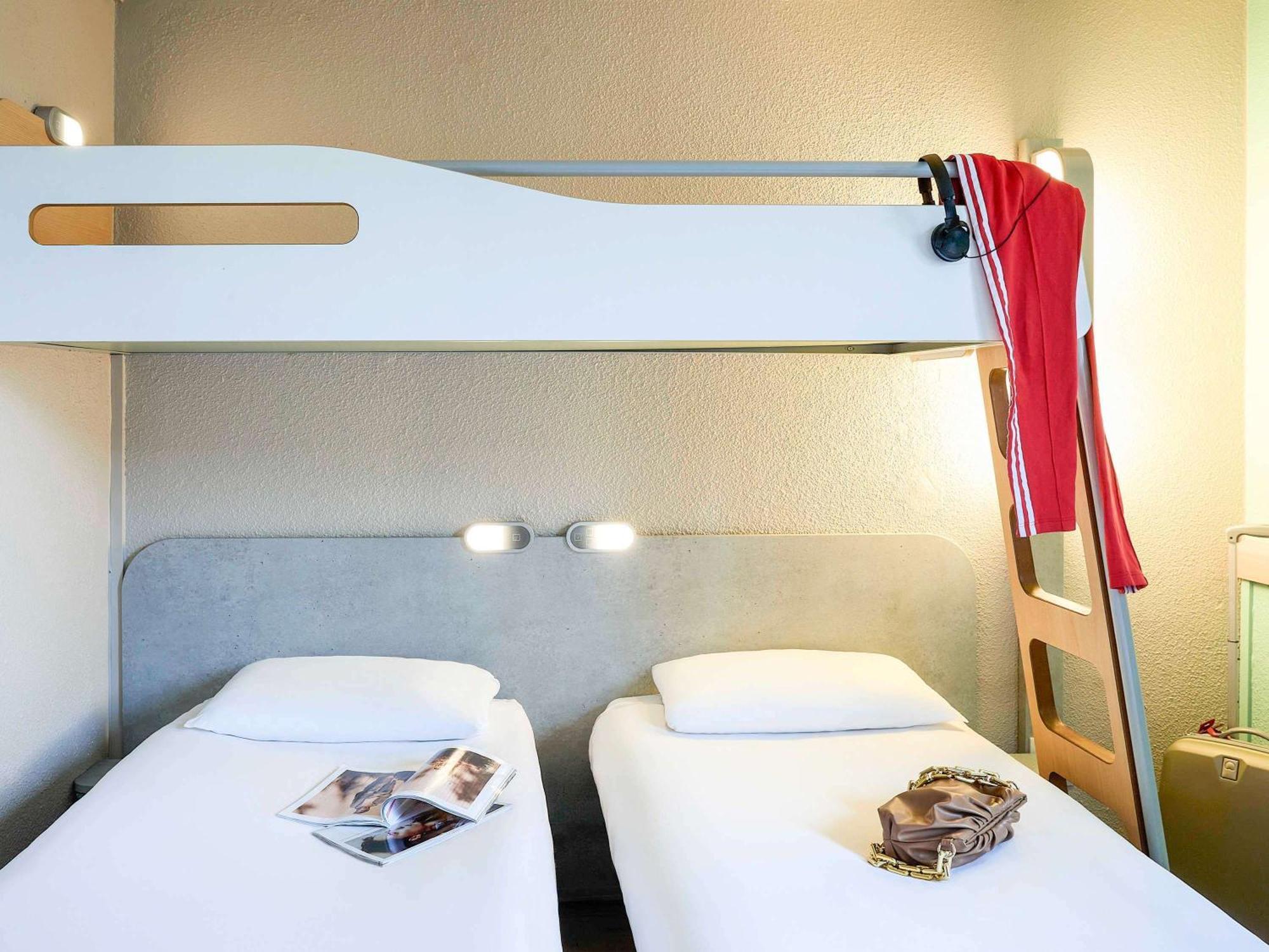 Ibis Budget Lille Gares Vieux-Lila Exterior foto